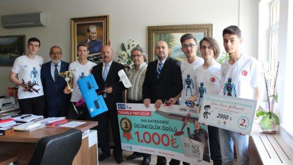 Şehit Murat Tuzsuz Mesleki Ve Teknik Anadolu Lisesi öğrencilerin Başarısı