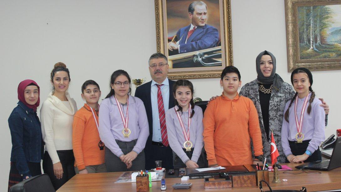 Mehmet Akif Ersoy Ortaokulu Öğrencilerinin Spor Başarısı