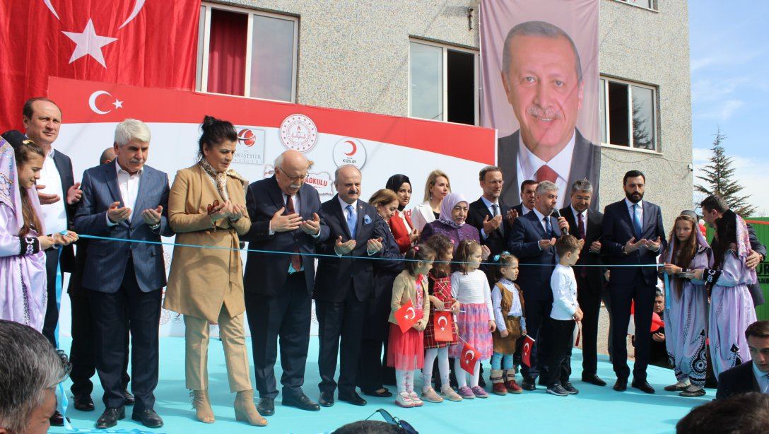 Hacı Fatma Şengül Kızılay Anaokulunun Açılışı Törenle Gerçekleştirildi