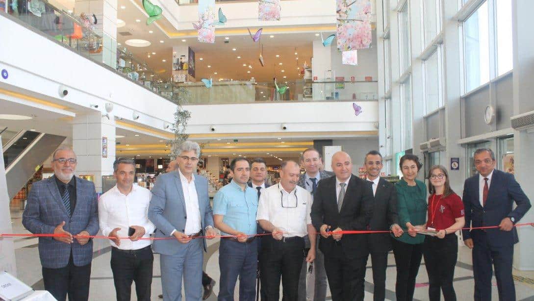 Borsa İstanbul Fen Lisesi Teknoloji Sergisi açıldı