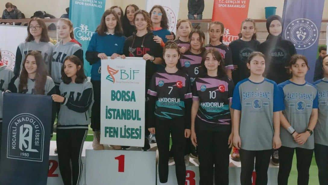 Oryantiring Bölge Elemelerinde Borsa İstanbul Fen Lisesinden Büyük Başarı