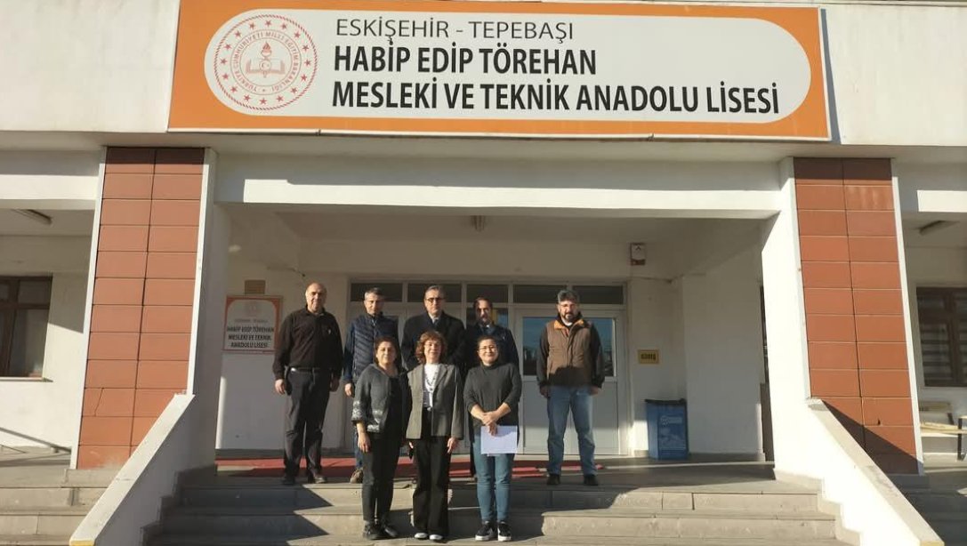 Tepebaşı Kaymakamımız Sayın Saadettin Yücel'in Okul Ziyareti